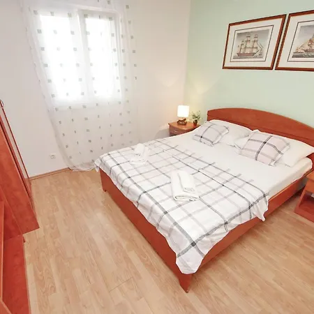 Seafront Deveron Apartamento *