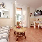 Daire Seafront Deveron Jelsa (Hvar)